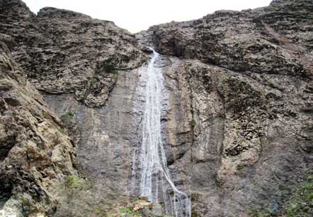  آبشار یخی آبنیک