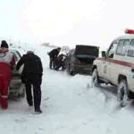 نجات جان ۷۳۶ نفر گرفتار در برف در کردستان
